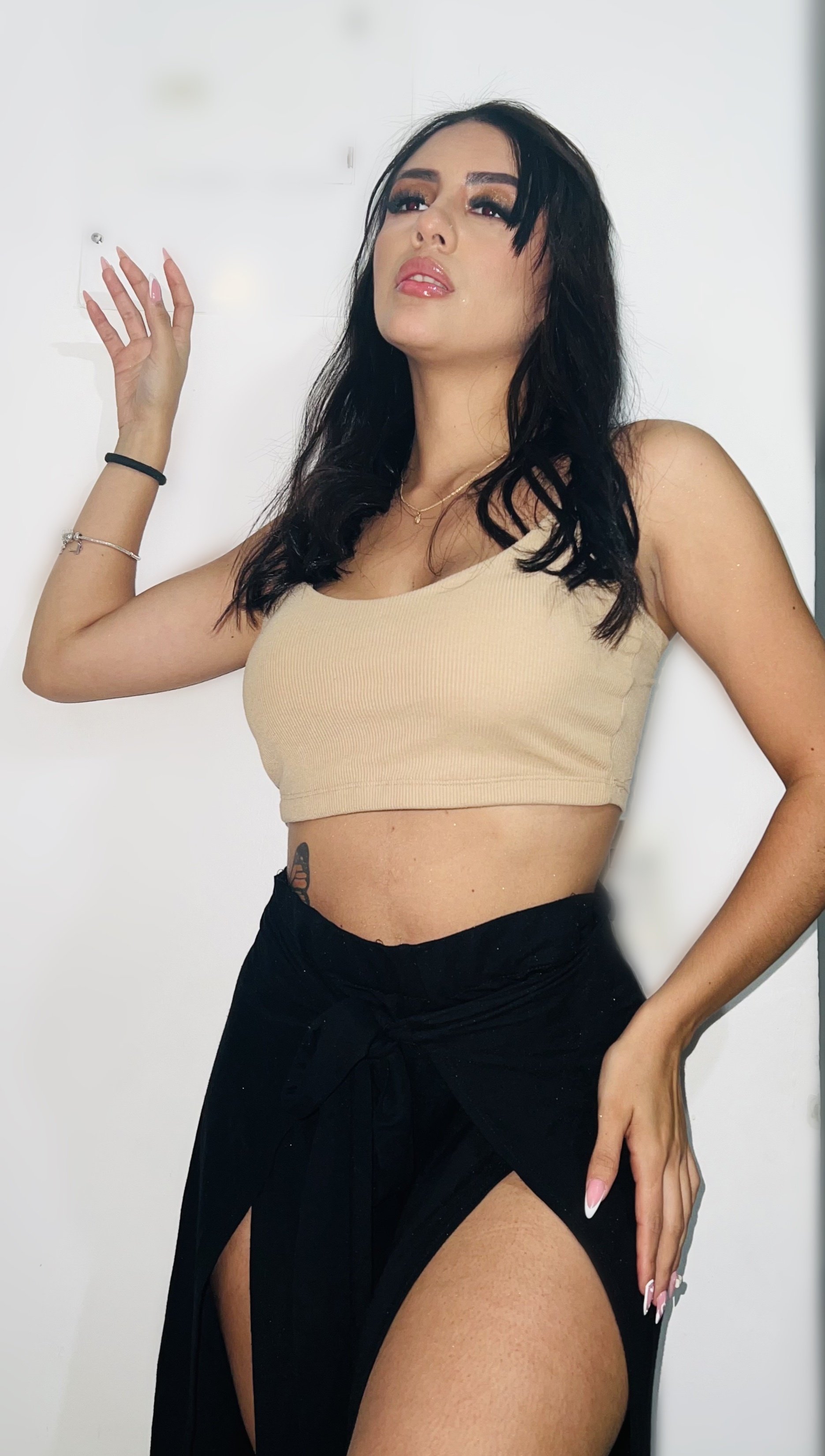violeta_torress from Jerkmate