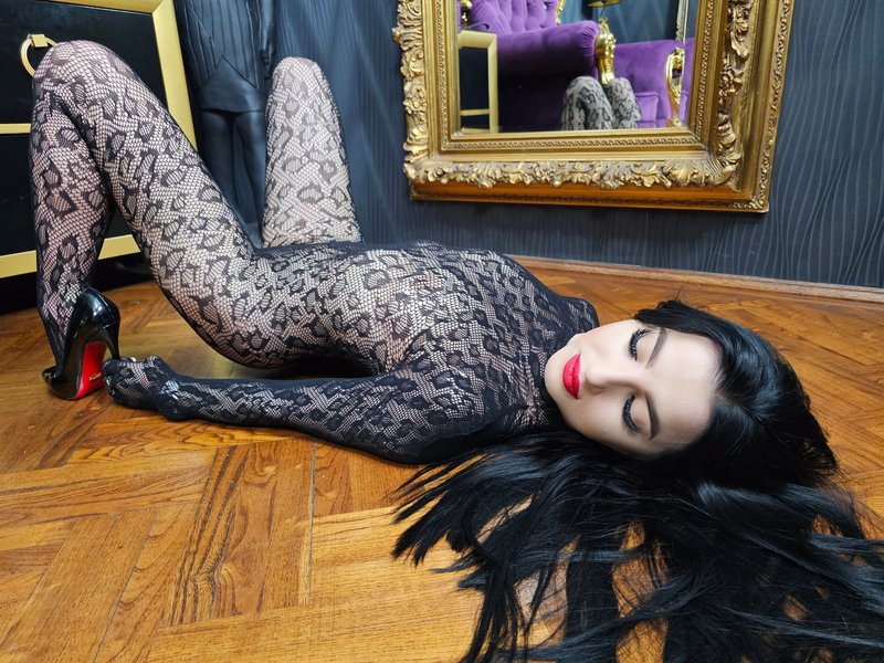 VivianReeve