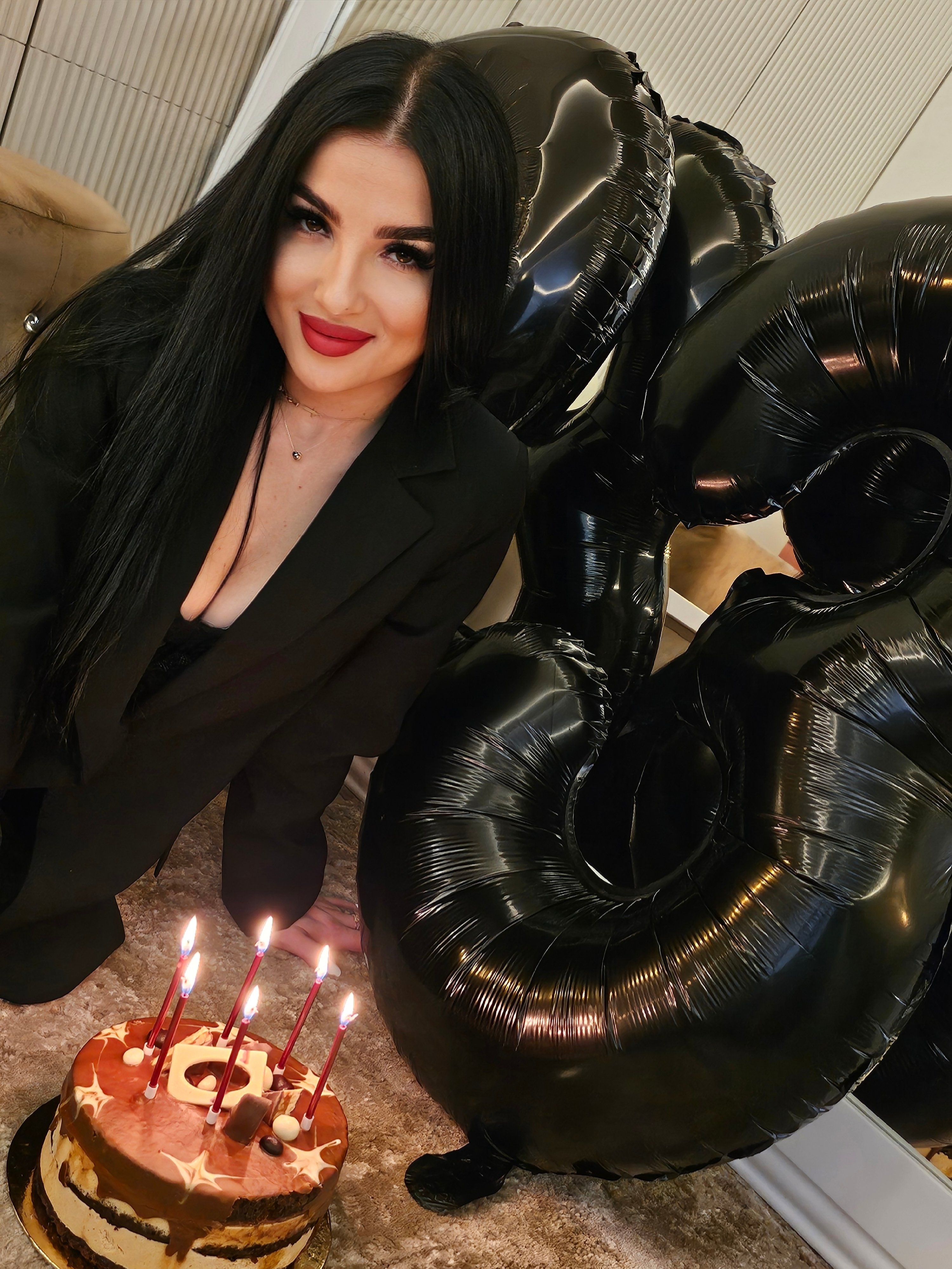 VivianReeve