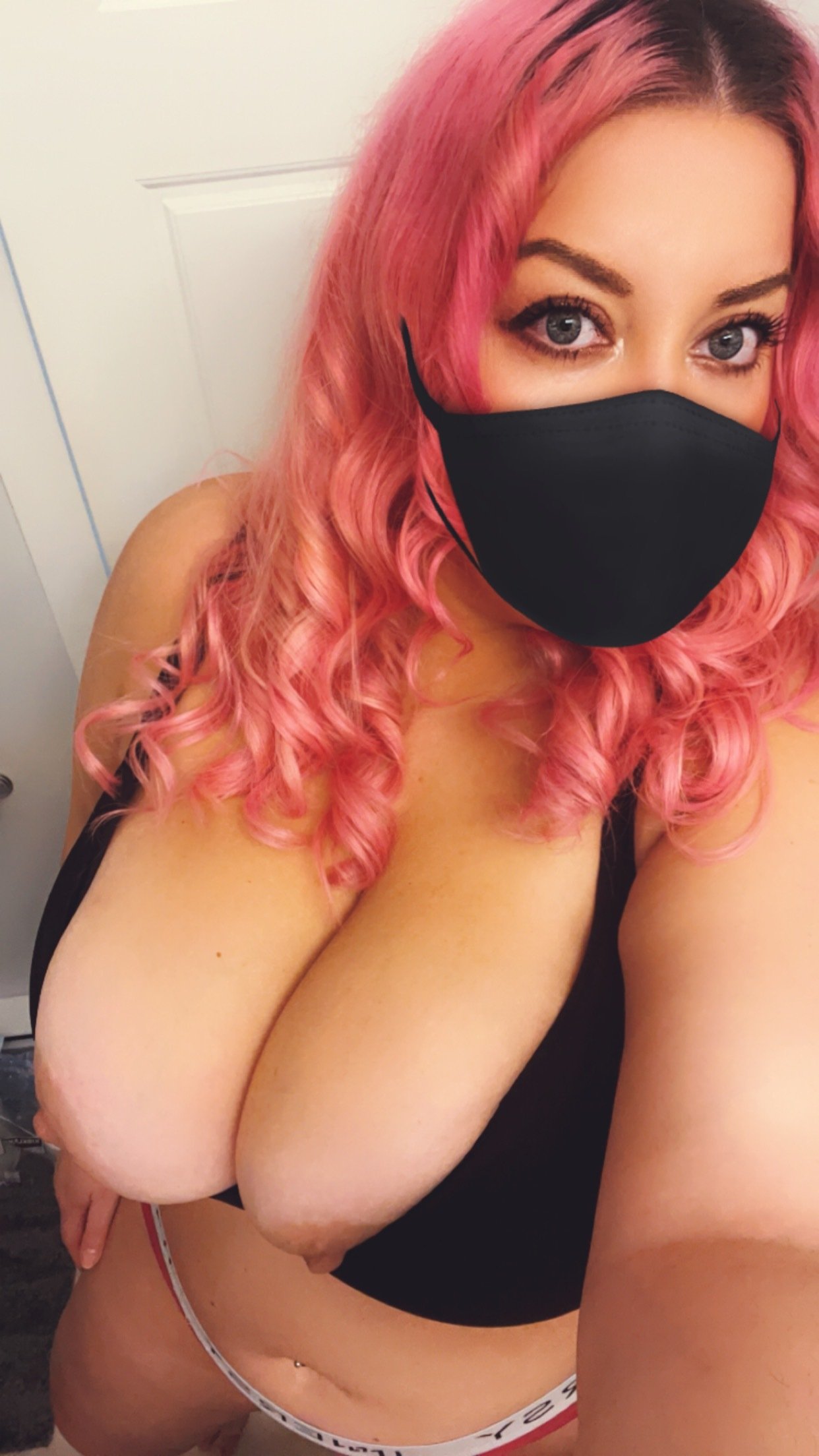 VoyeurGirl