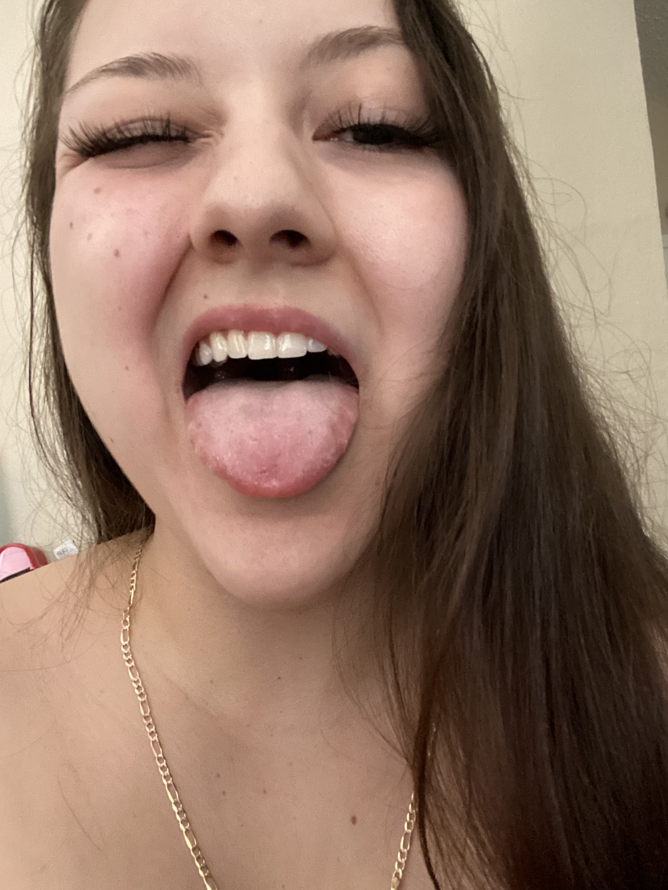 XoHollyCherry