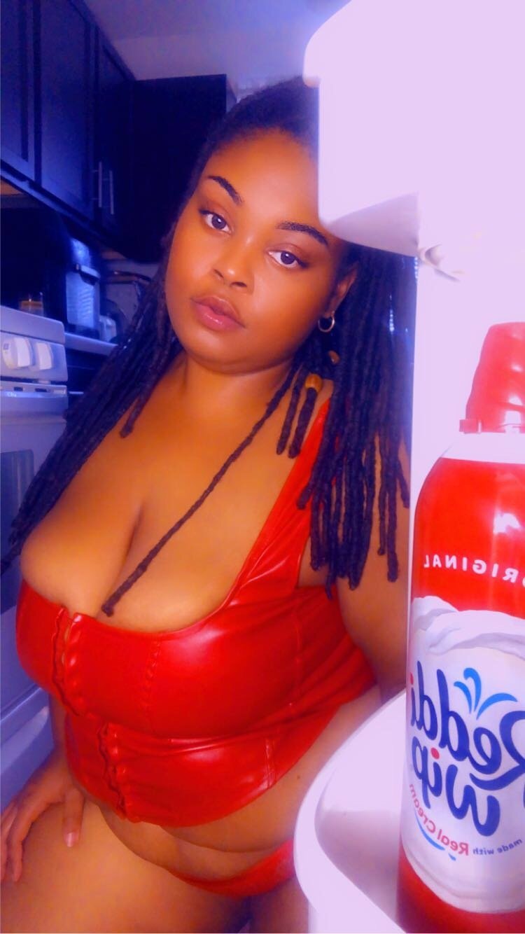 XoXoMissNaomi