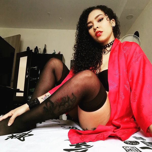 Zoe_Gruber