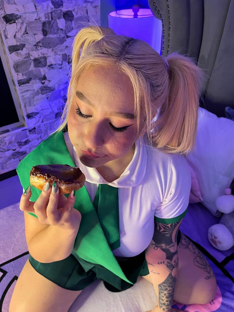 zoeestar from Jerkmate