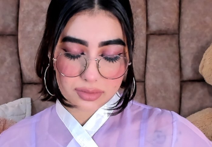 adelinejhoness
