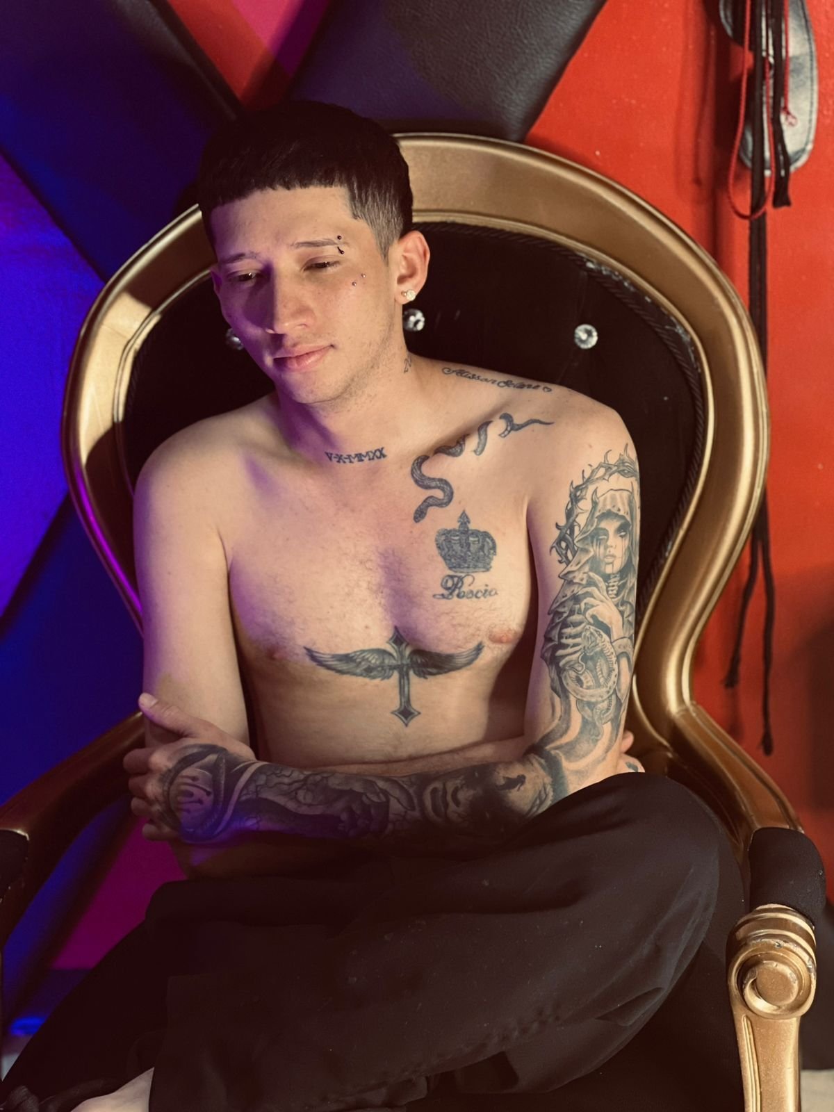 alexanalex