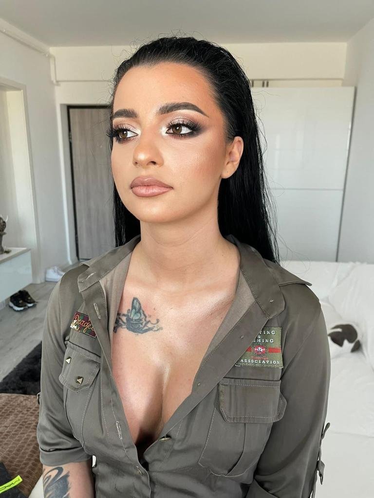 bella_daniele