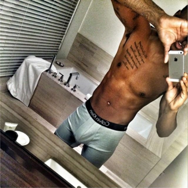bigcocklatina19