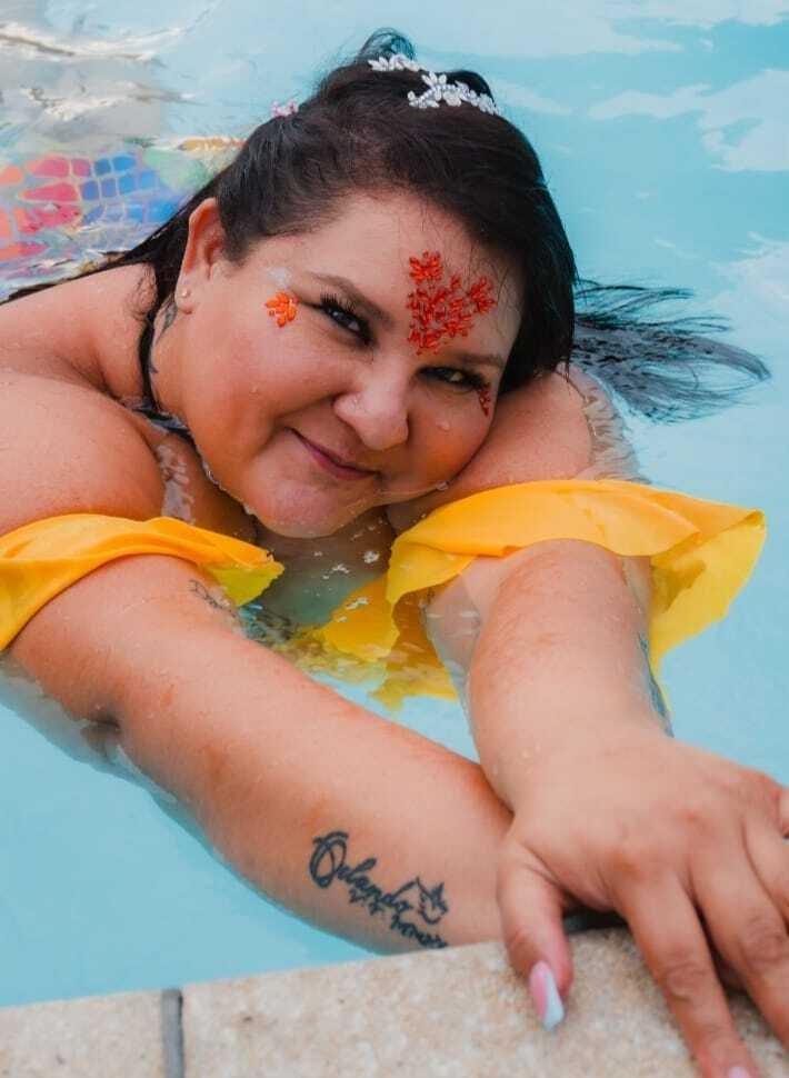 curvyema21