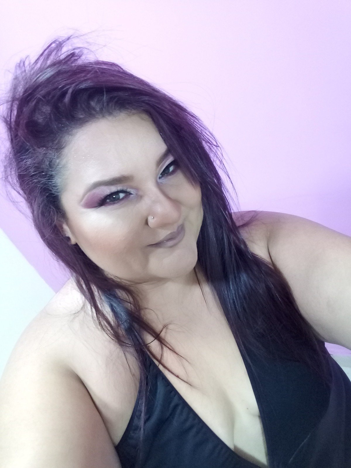 curvyema21