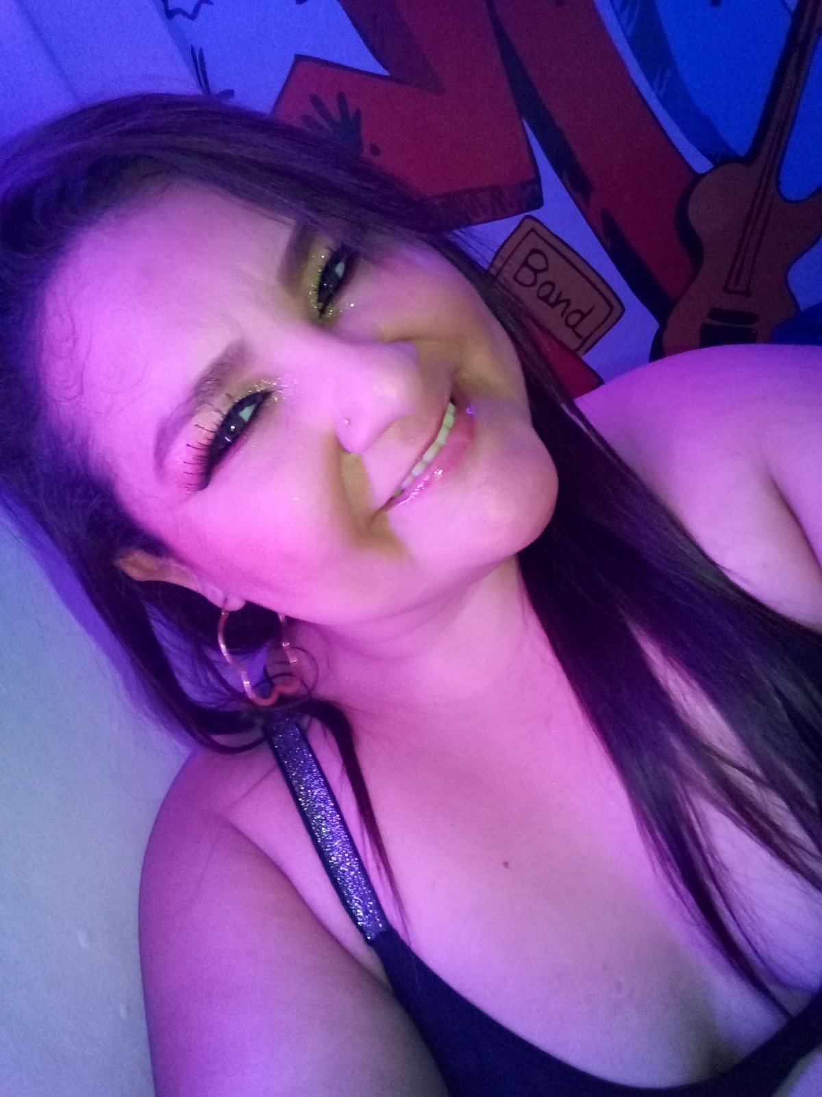 curvyema21