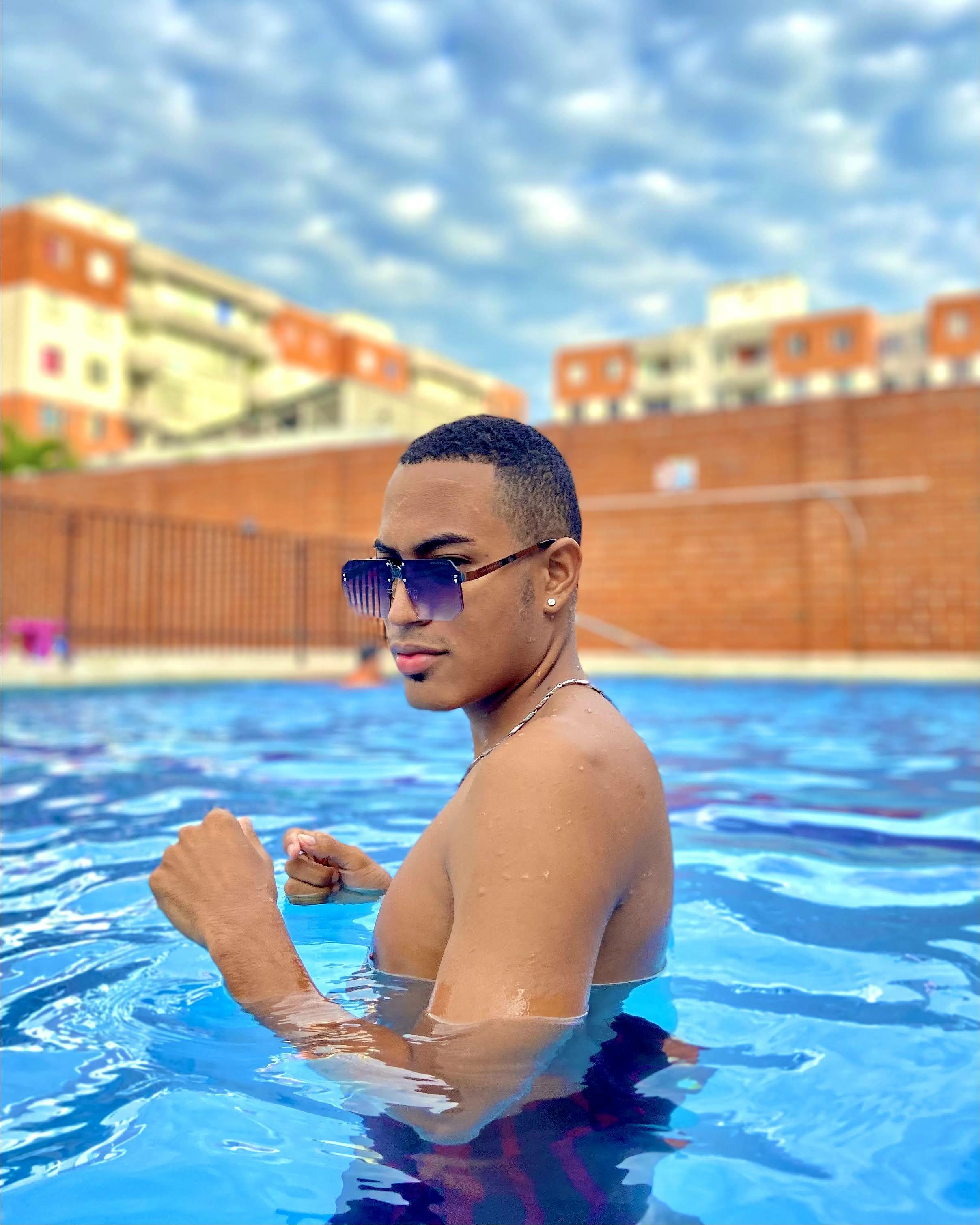 iamChrisAng