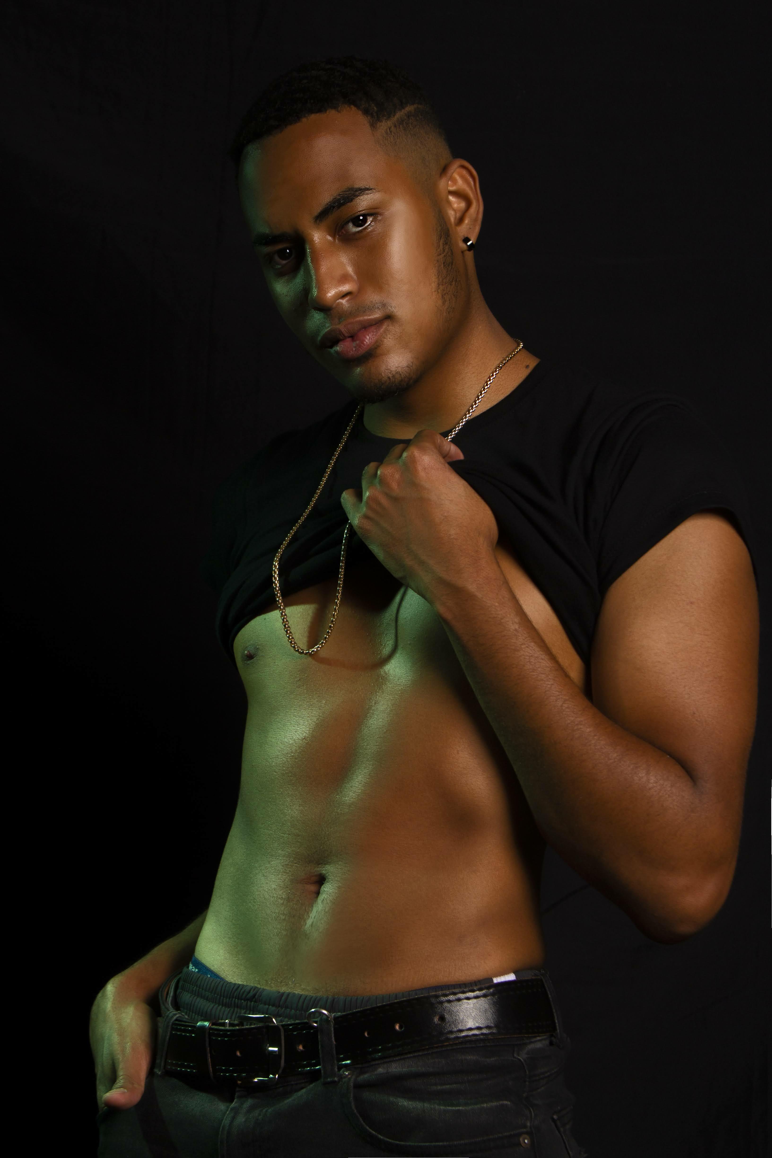 iamChrisAng