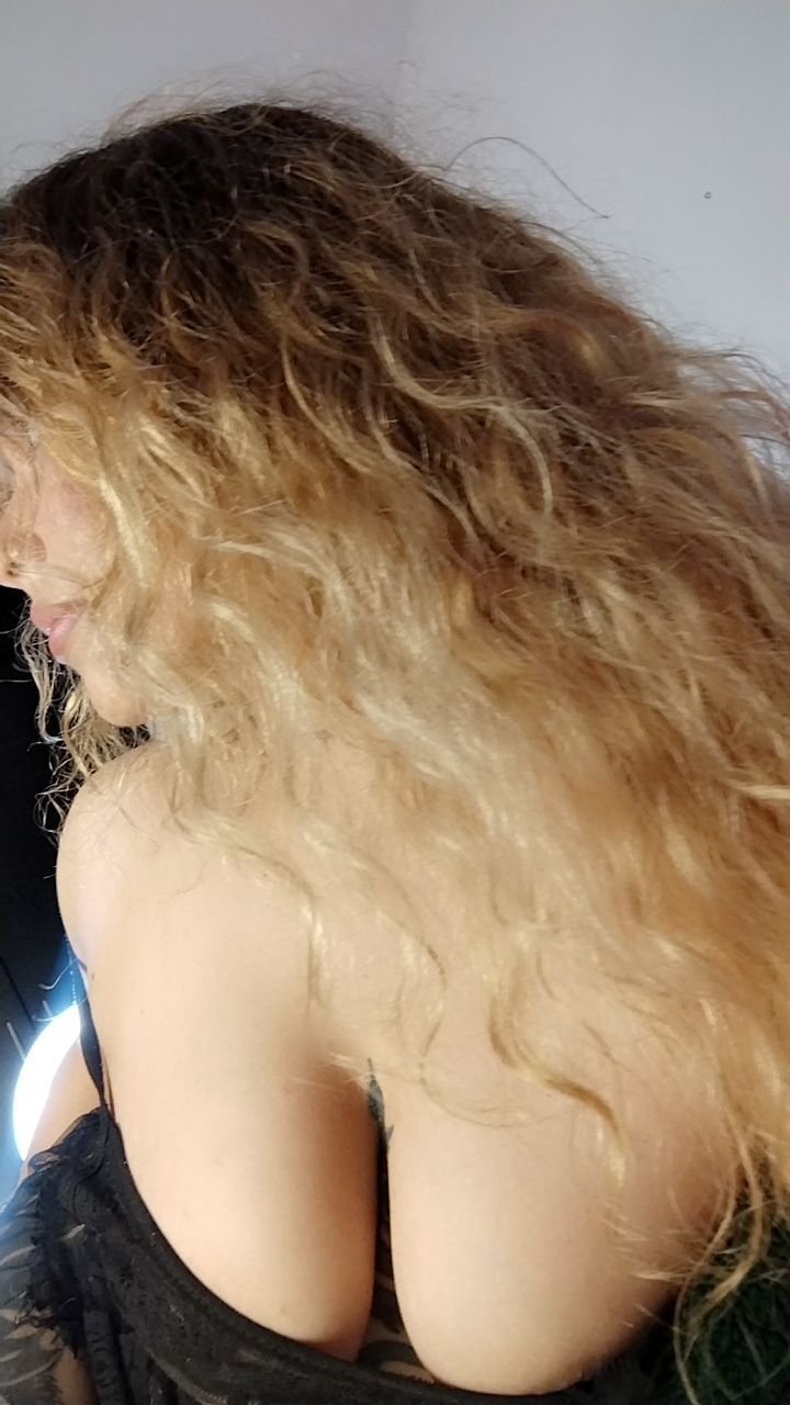 kateZoe