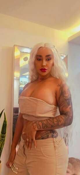 miaabrunettel