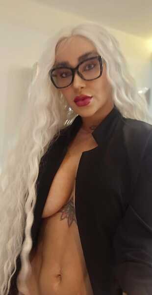 miaabrunettel