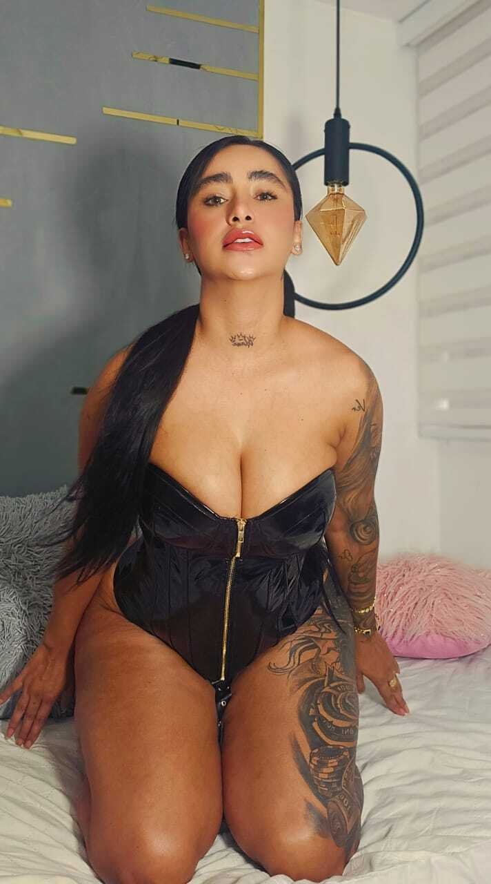 miaabrunettel