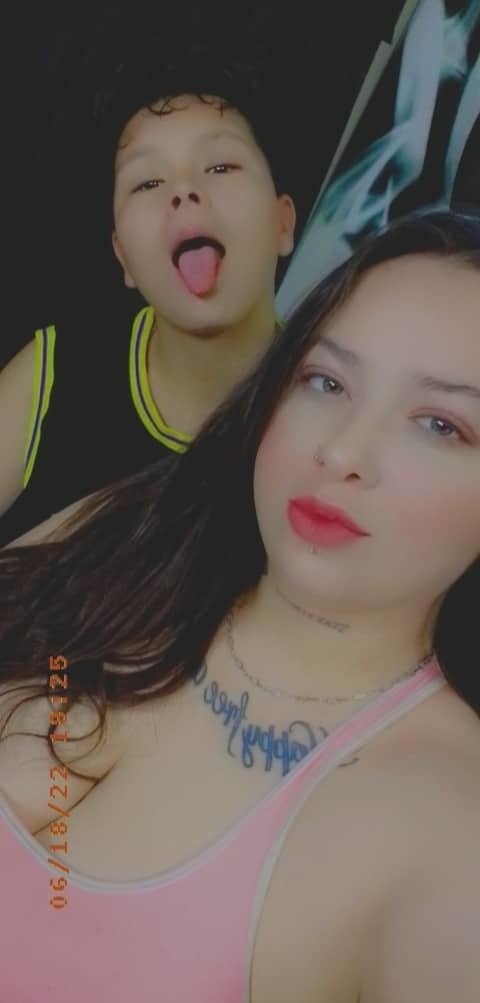 miaandmolly