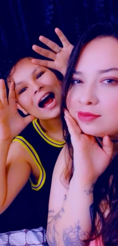 miaandmolly