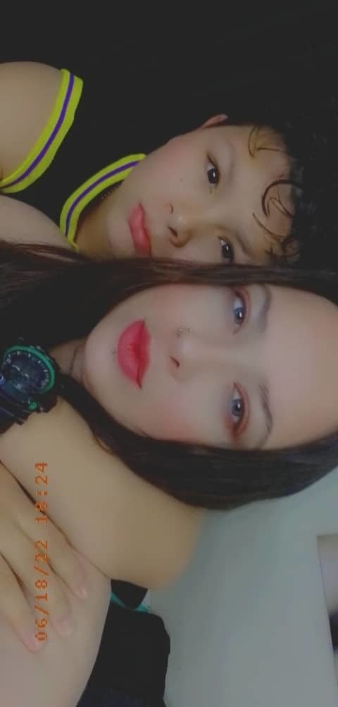 miaandmolly