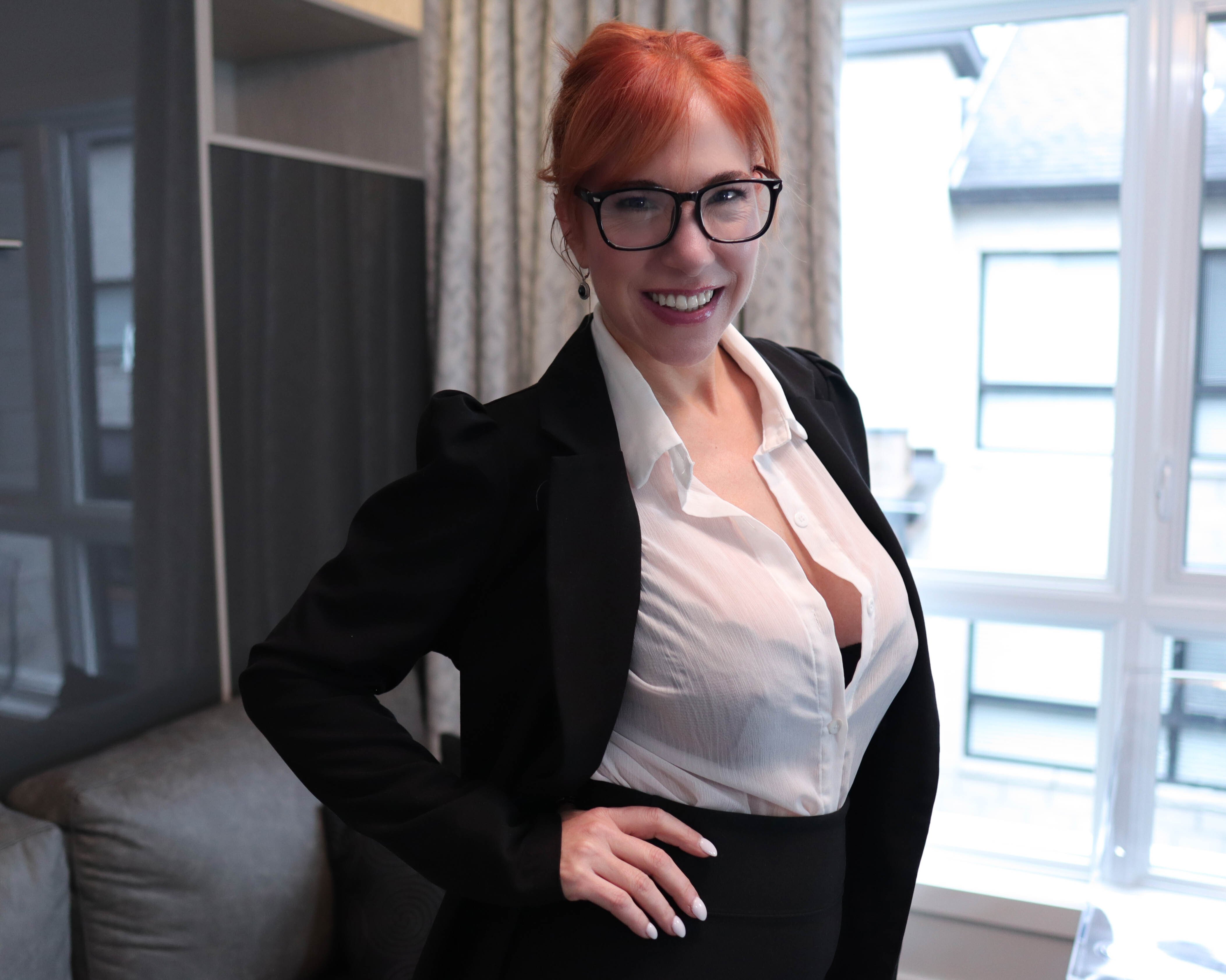misshornymiss from Jerkmate