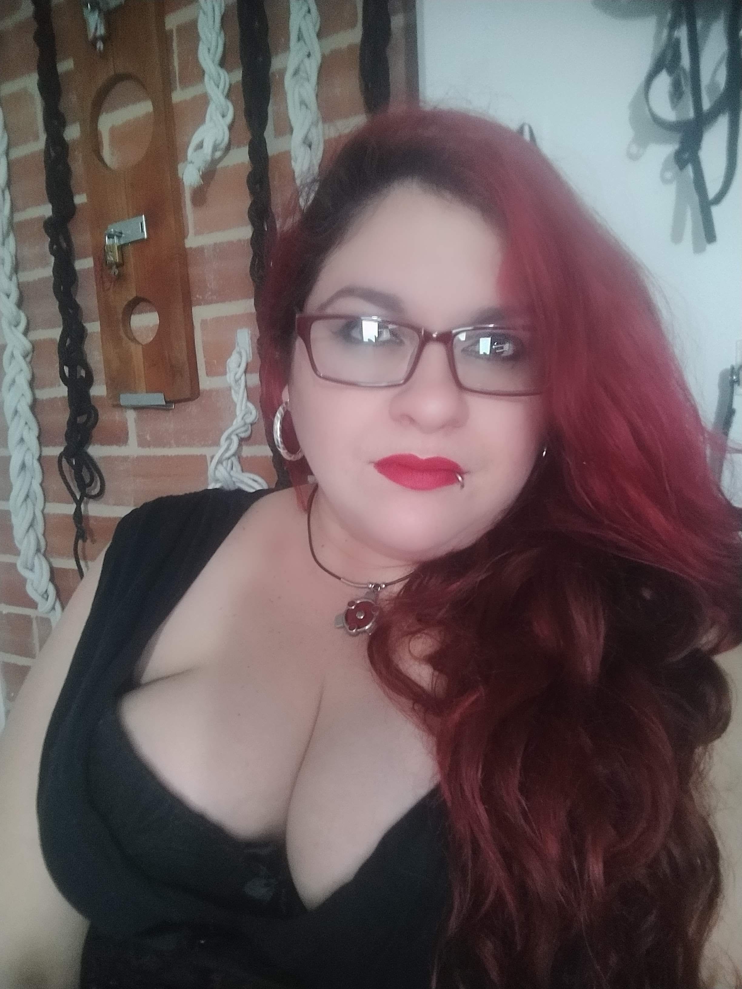 mistressmara_sumleah_bdsm