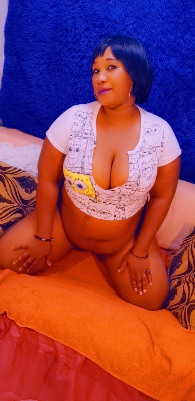 mysticeboney from Jerkmate