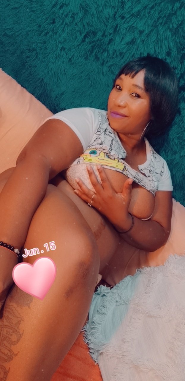 mysticeboney from Jerkmate