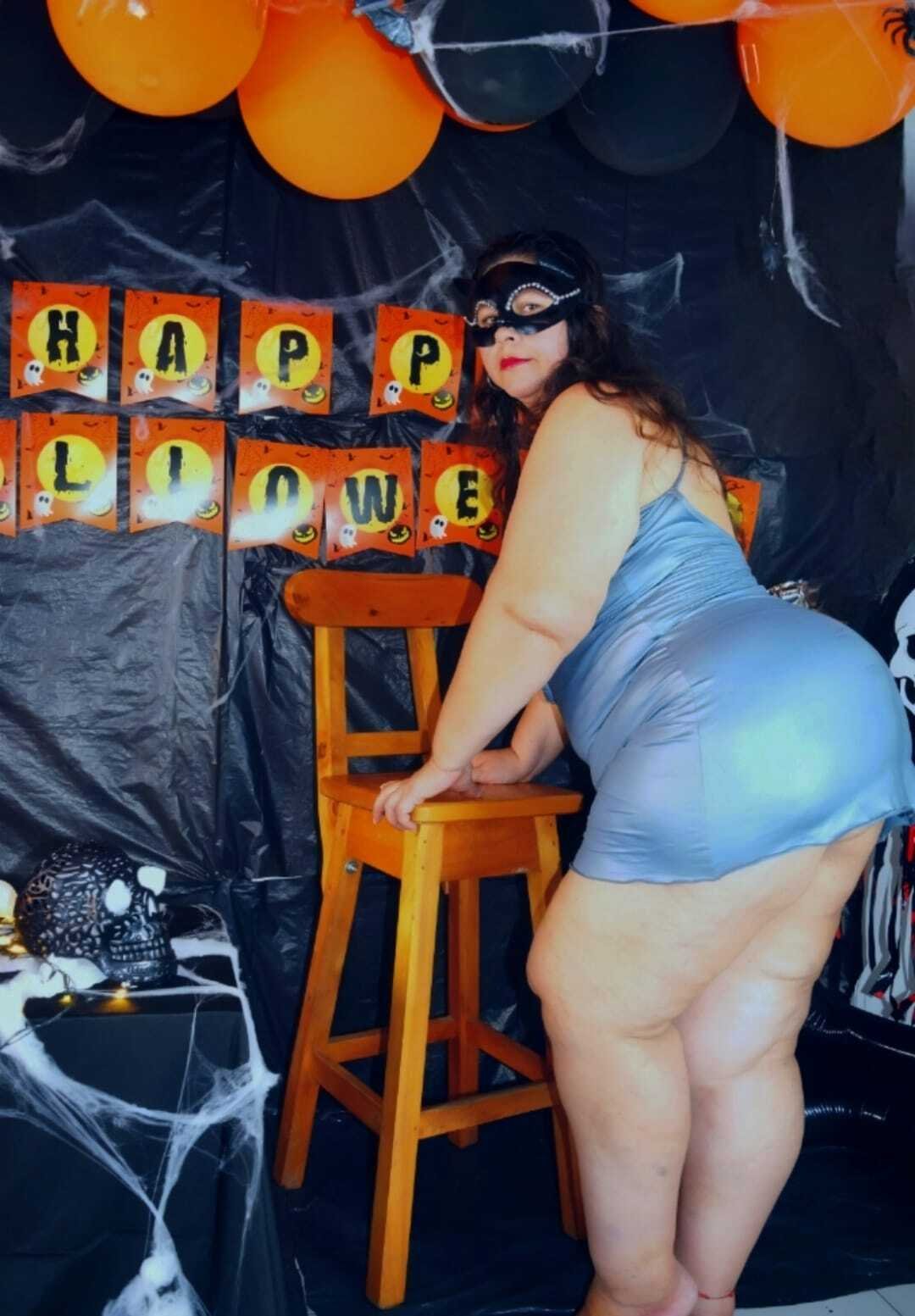 naomi_ford18 from Jerkmate