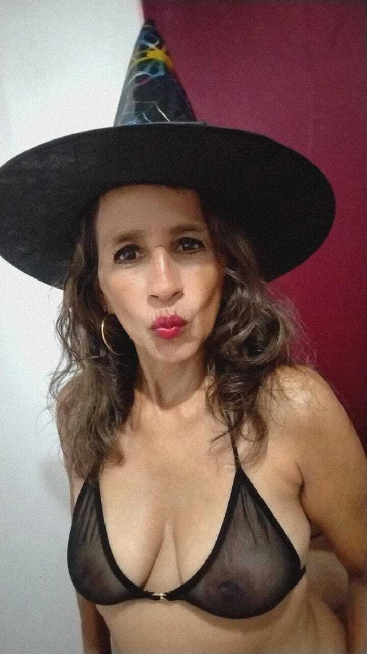 pervertmilf4u49