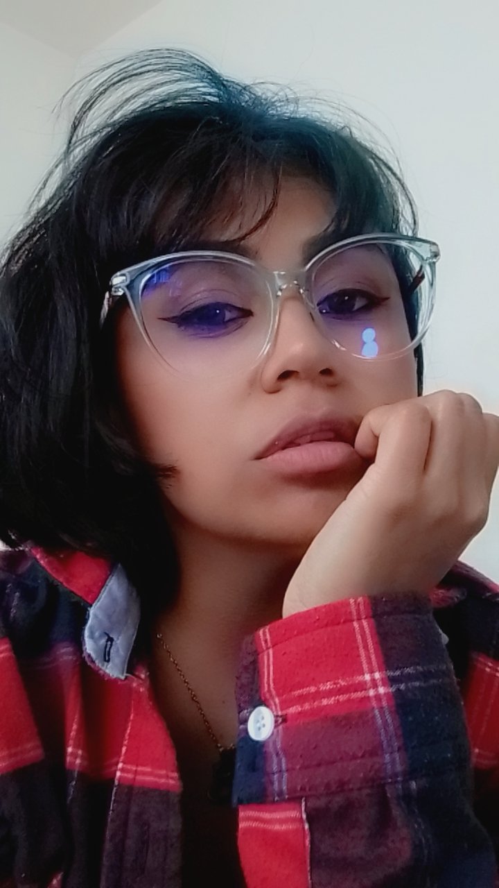 pinkyvioleta