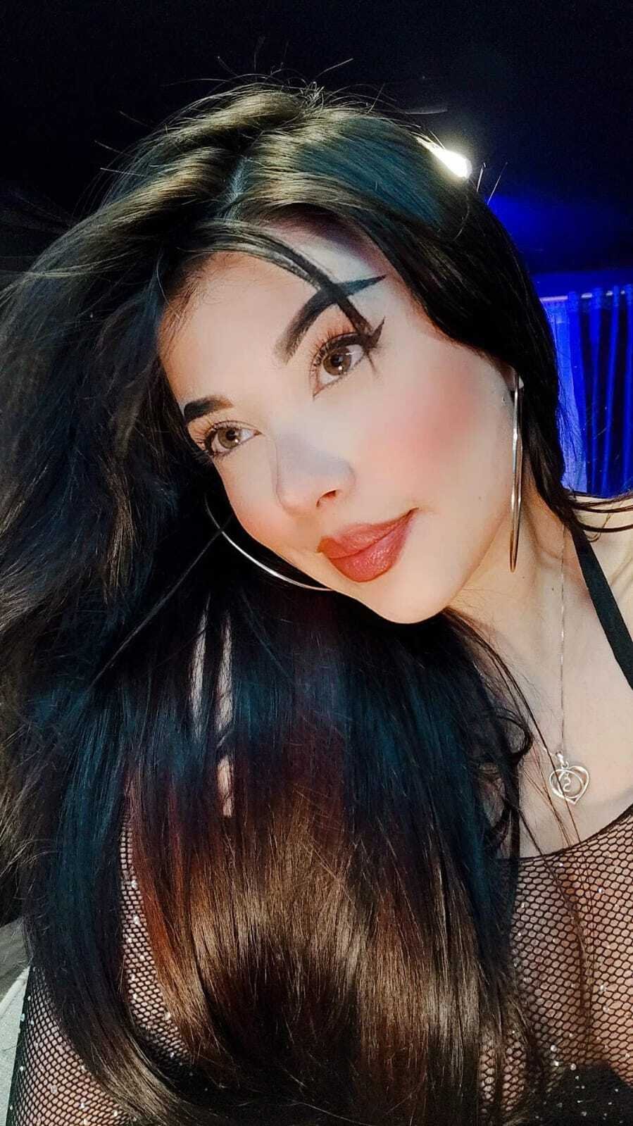 sharonscarllet