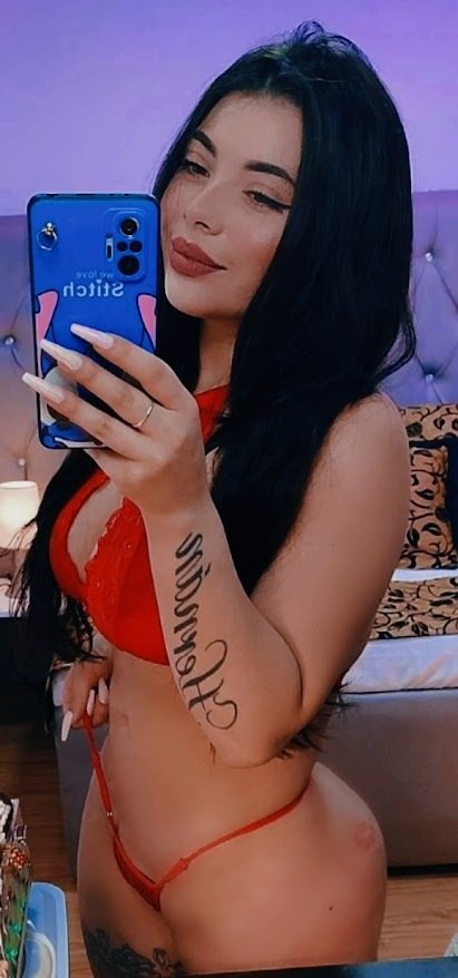 sharonscarllet