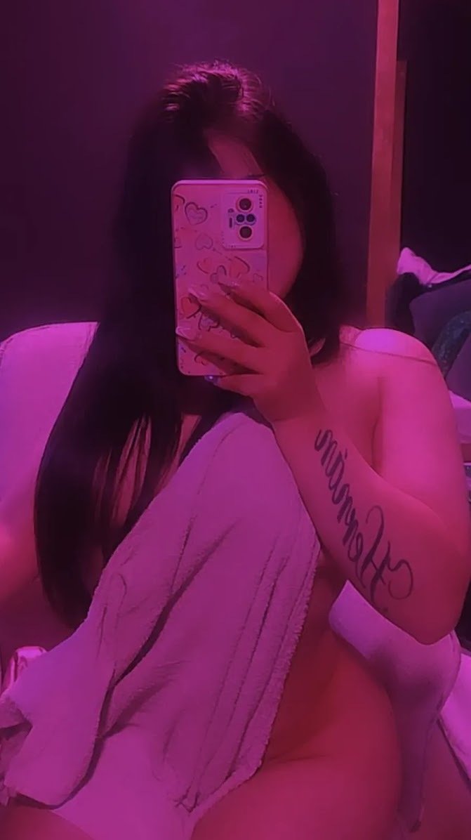sharonscarllet