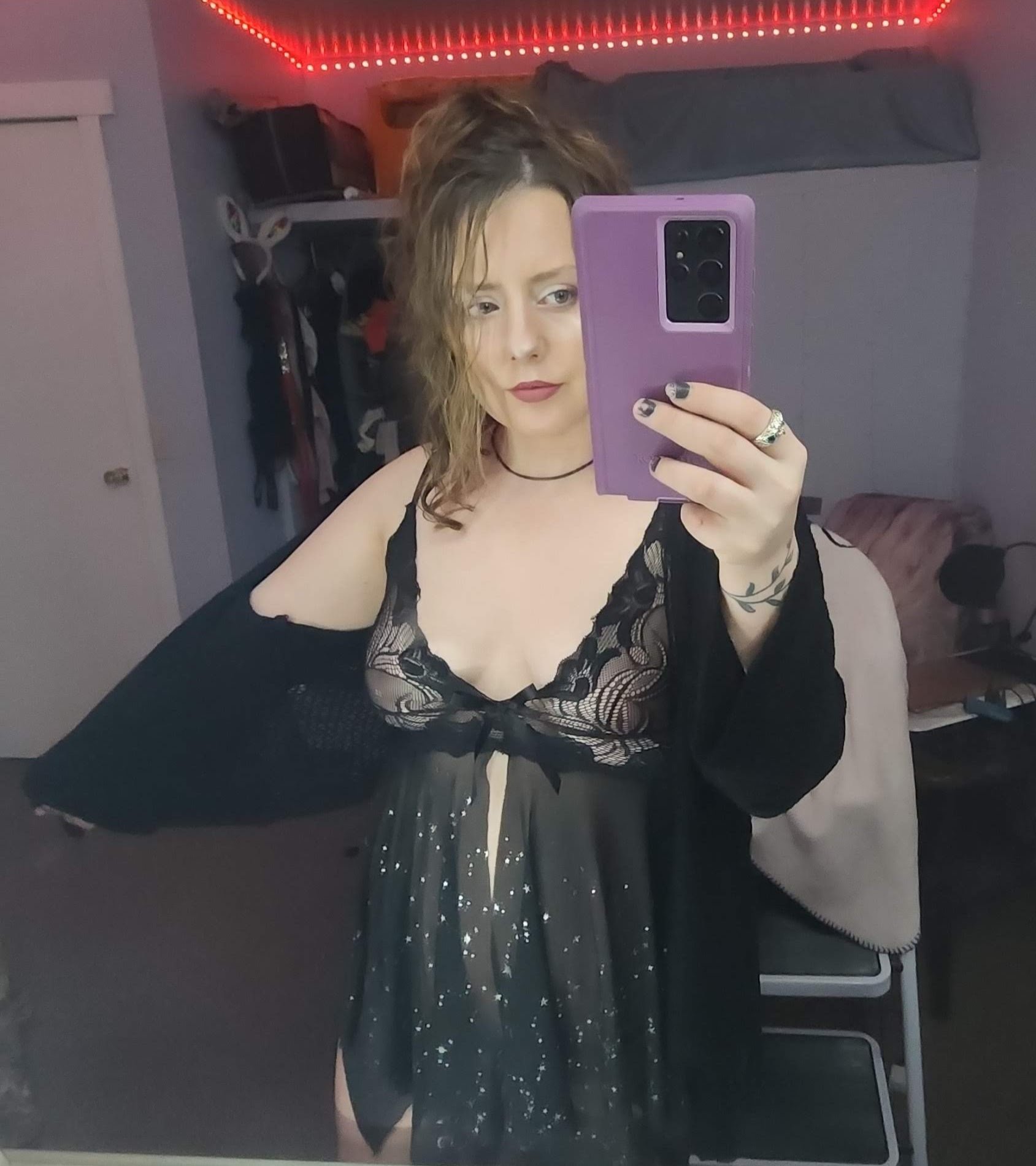 skarlett_roseee