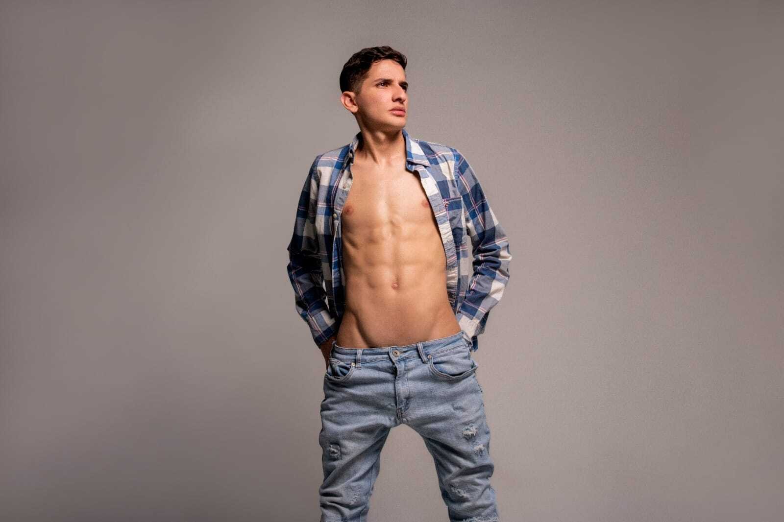taylorjhonson18