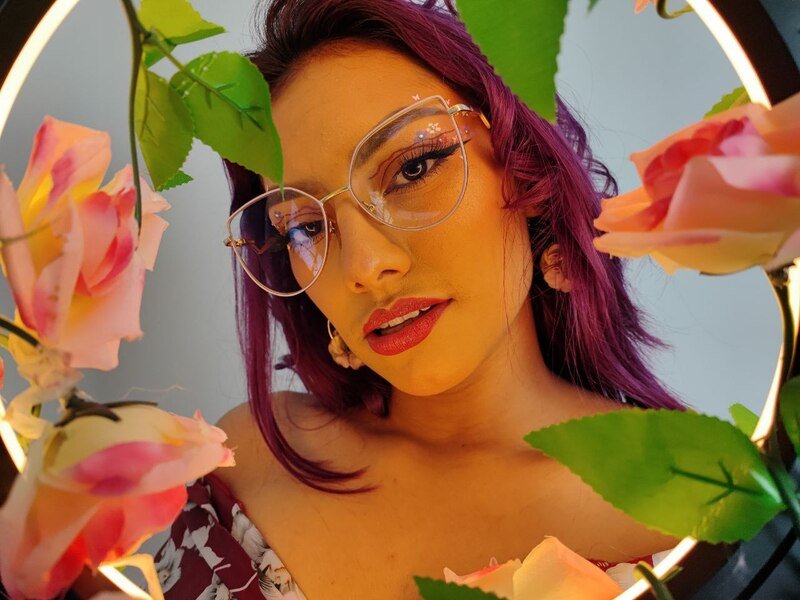 vale_alvarez