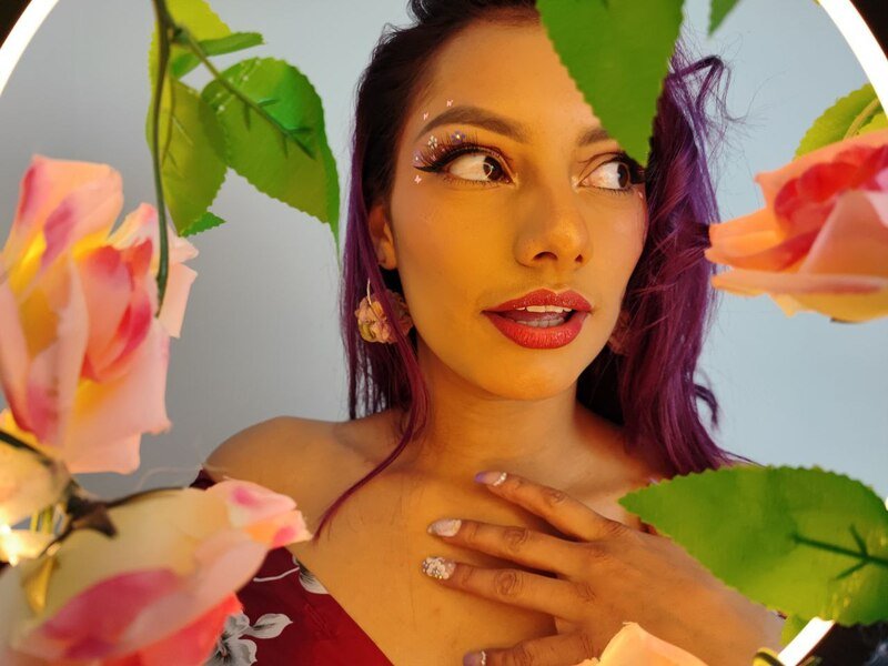 vale_alvarez