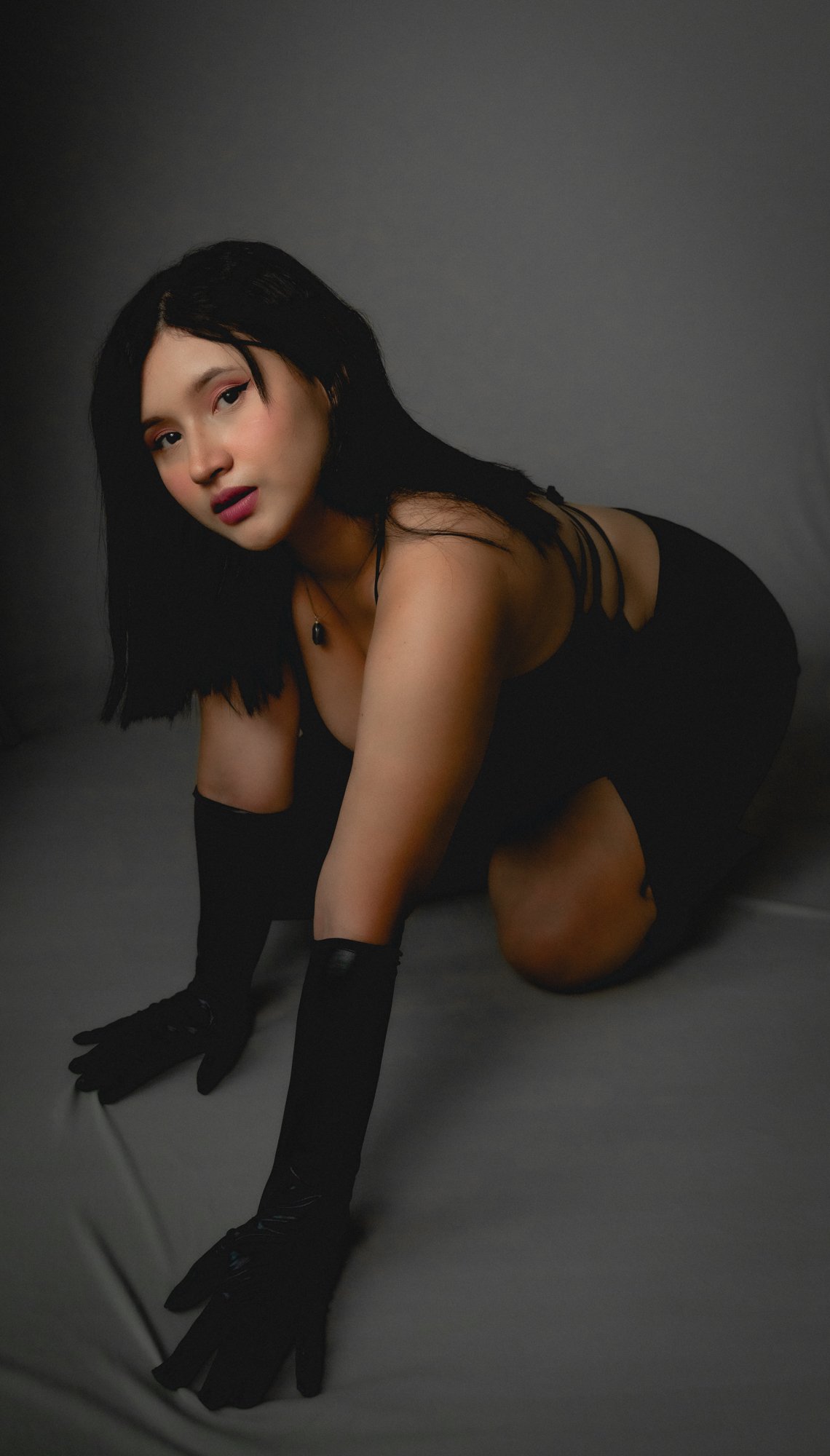 valerie_col